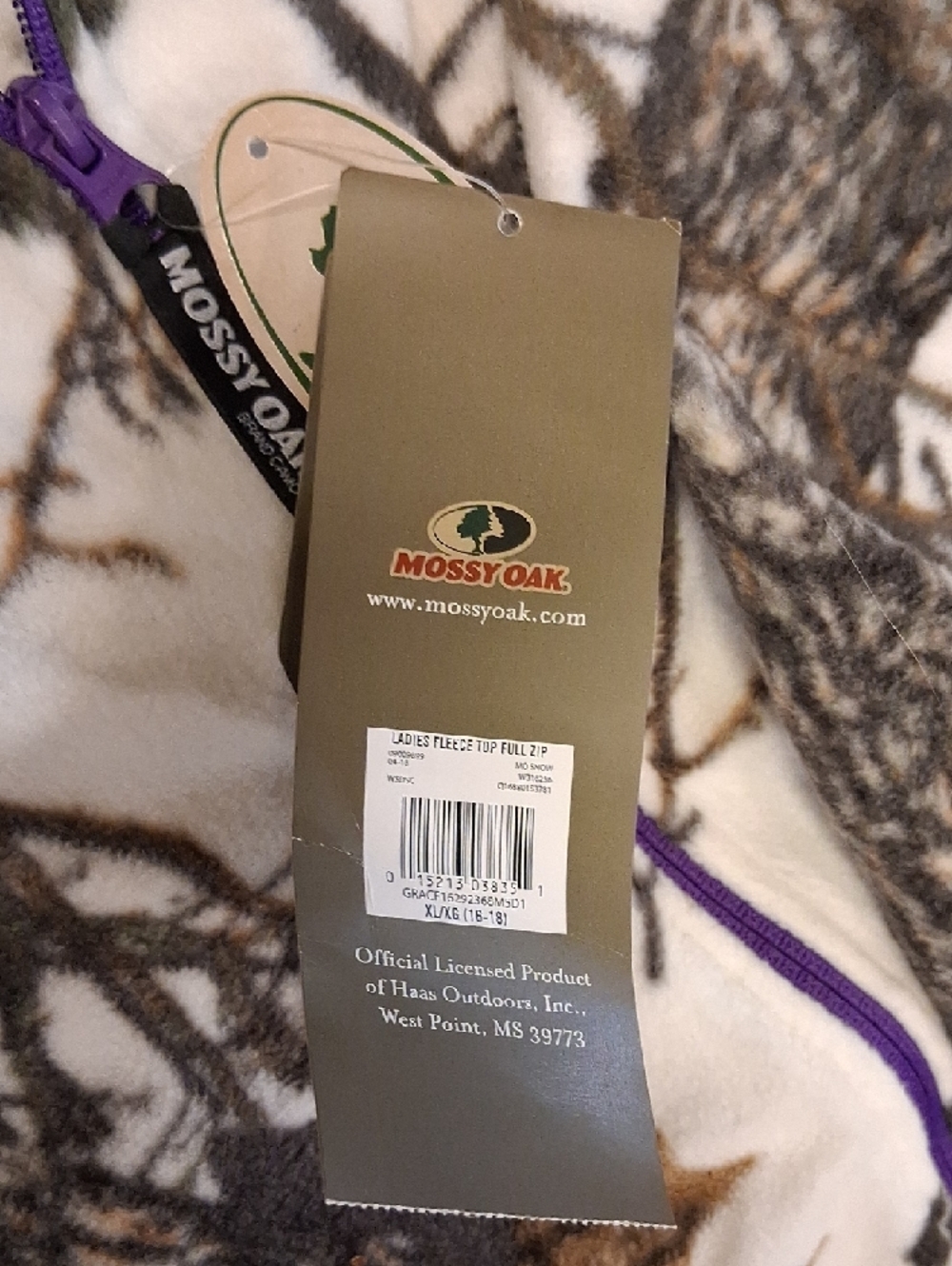 Mossy Oak White and Brown Realtree-Style Camo Fleece Jacket with Purple Accents. - Picture 13 of 13